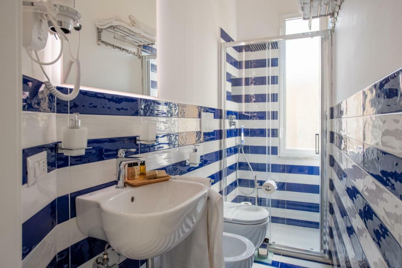 Suite Villa Comunale Sorrento Exteriör bild